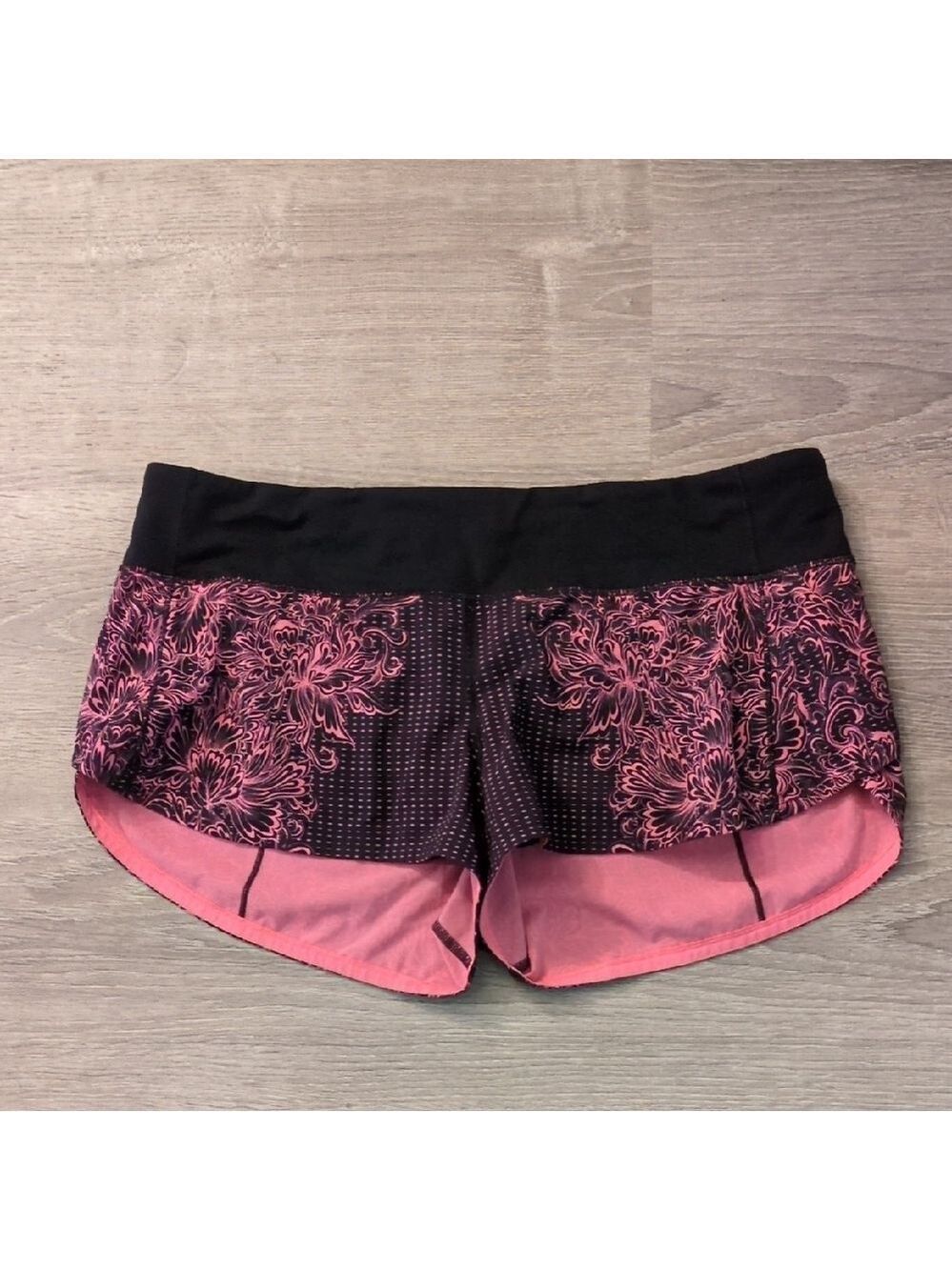 Lululemon Speed Up Short *2.5"Infinity Speed Up Short Glossy Black / Black Sz 10